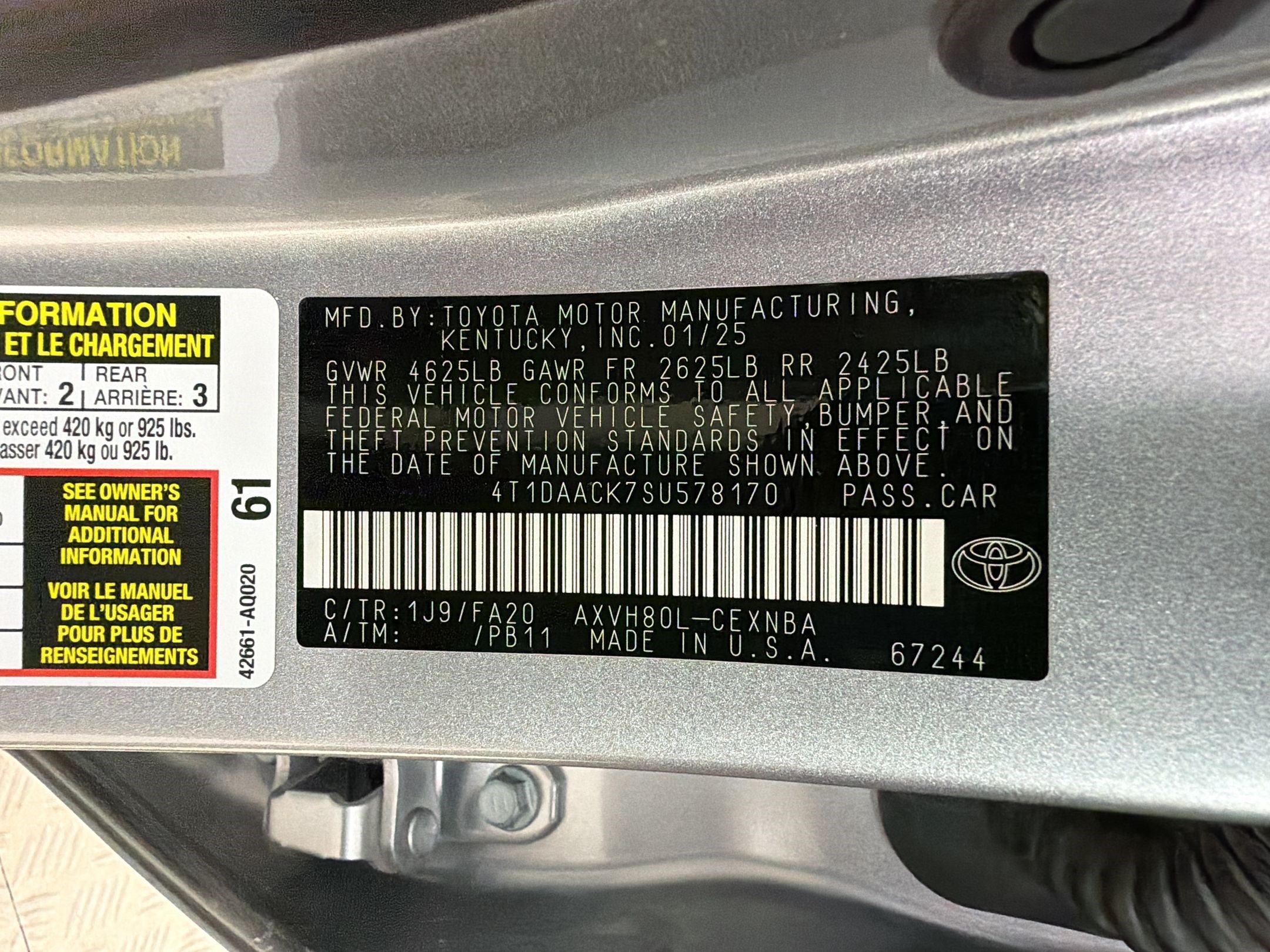 Used 2025 Toyota Camry LE FWD image 25