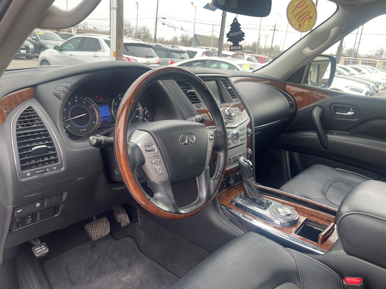 Used 2019 INFINITI QX80 Luxe RWD image 11