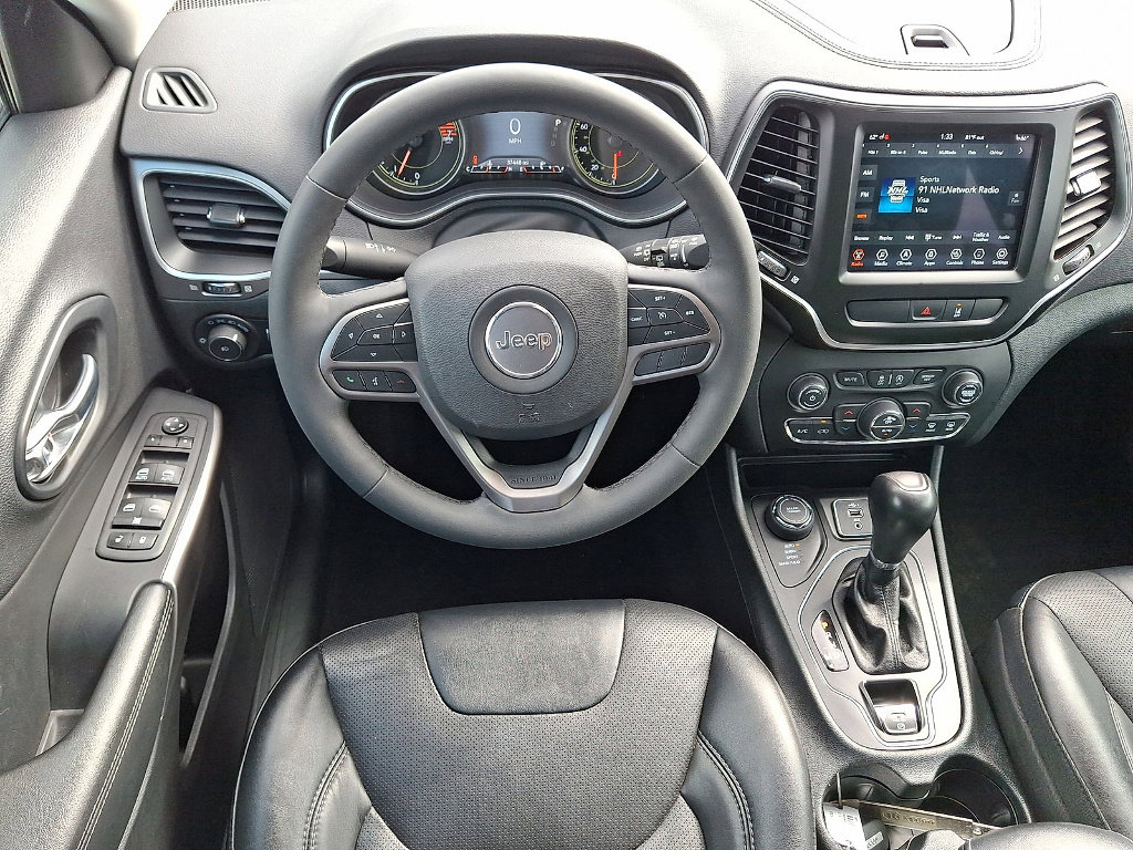 Certified 2022 Jeep Cherokee Latitude Lux w/ Mopar Interior Package image 21