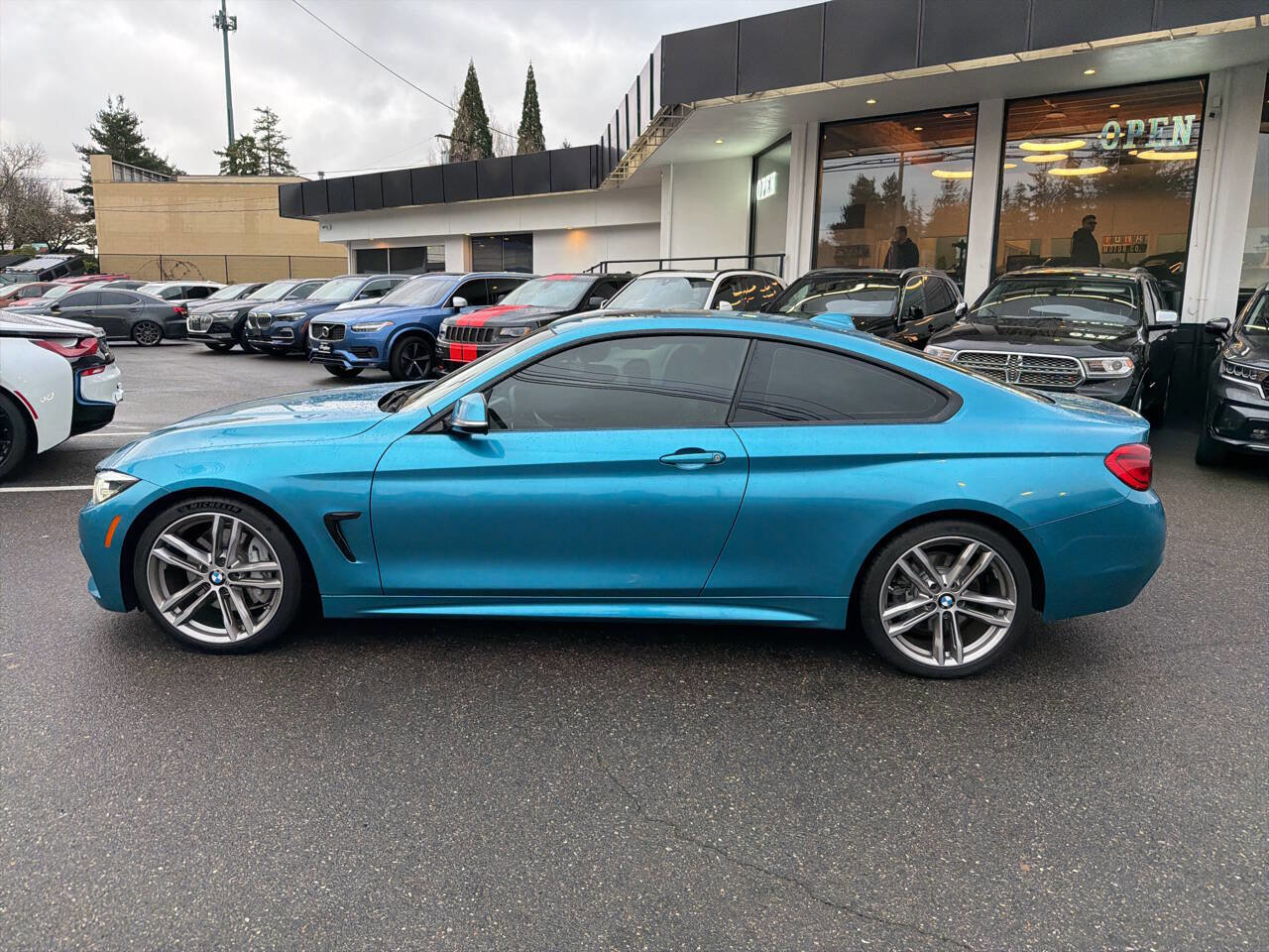 Used 2019 BMW 440i Coupe w/ M Sport Package image 4