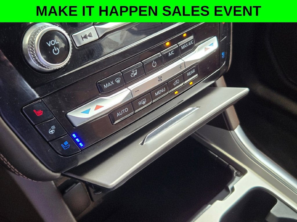 Used 2023 Ford Explorer King Ranch w/ Technology Package RWD image 18