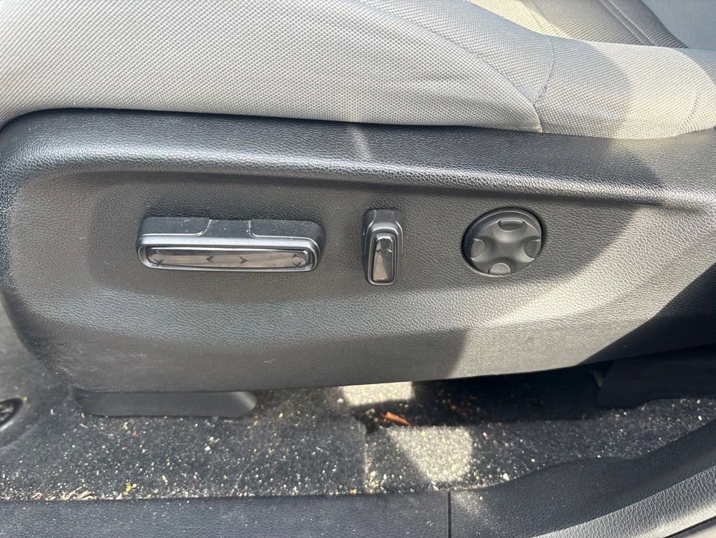 Used 2018 Honda CR-V EX image 18