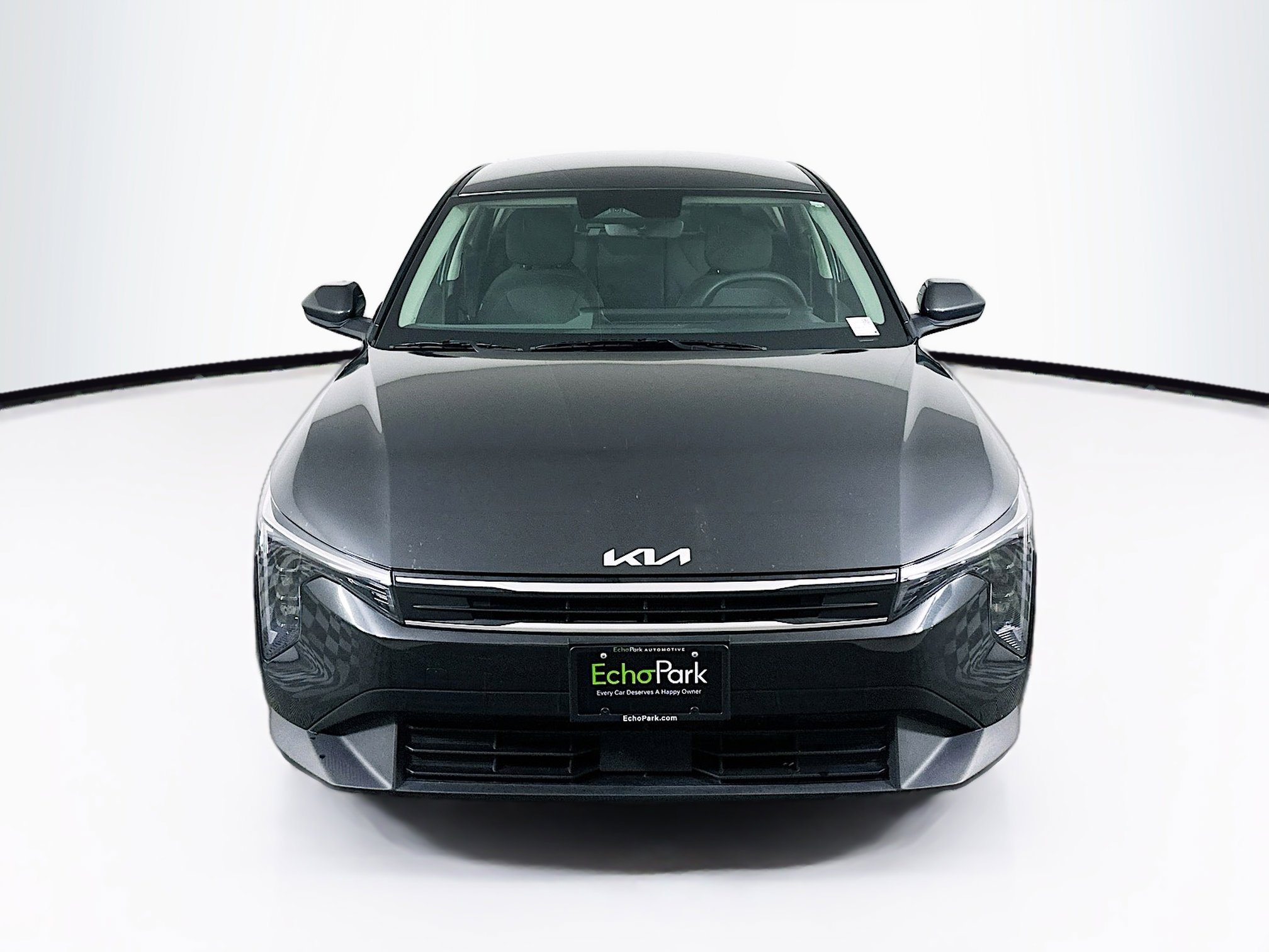 Used 2025 Kia K4 FWD image 2