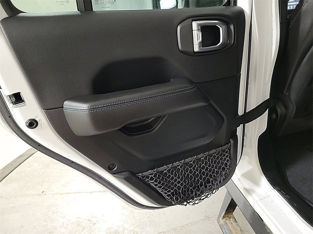 Used 2021 Jeep Wrangler Unlimited Rubicon 4xe w/ Cold Weather Group image 23