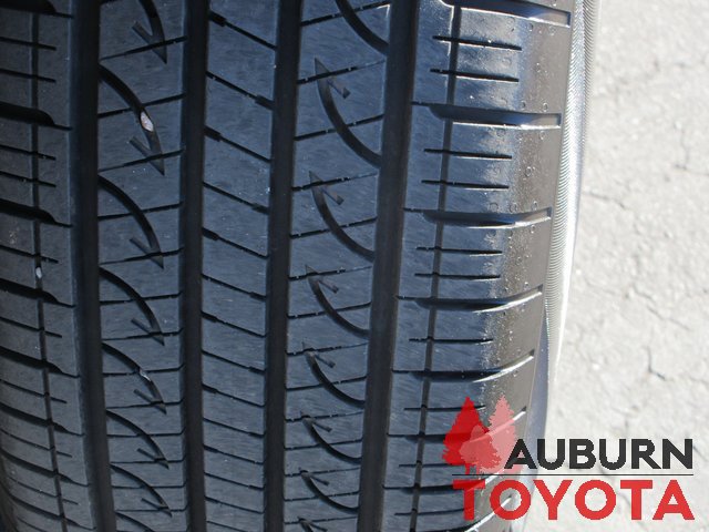 Used 2025 Subaru Outback Touring w/ Popular Package #2 image 5