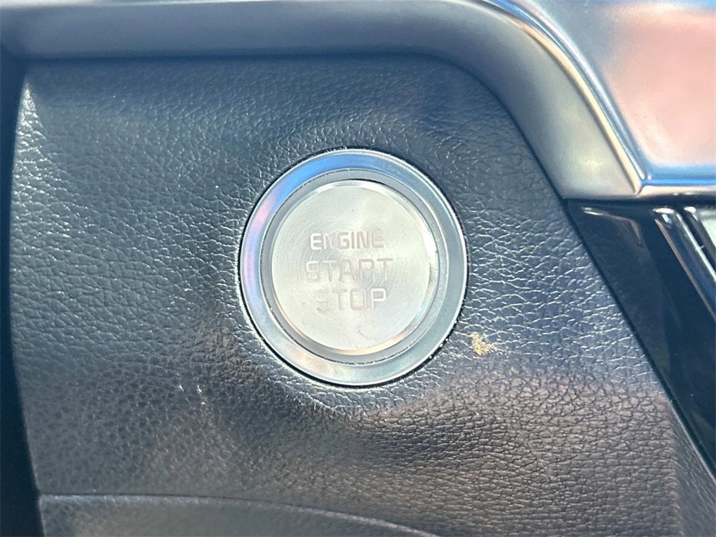 Used 2022 Kia Telluride S image 38