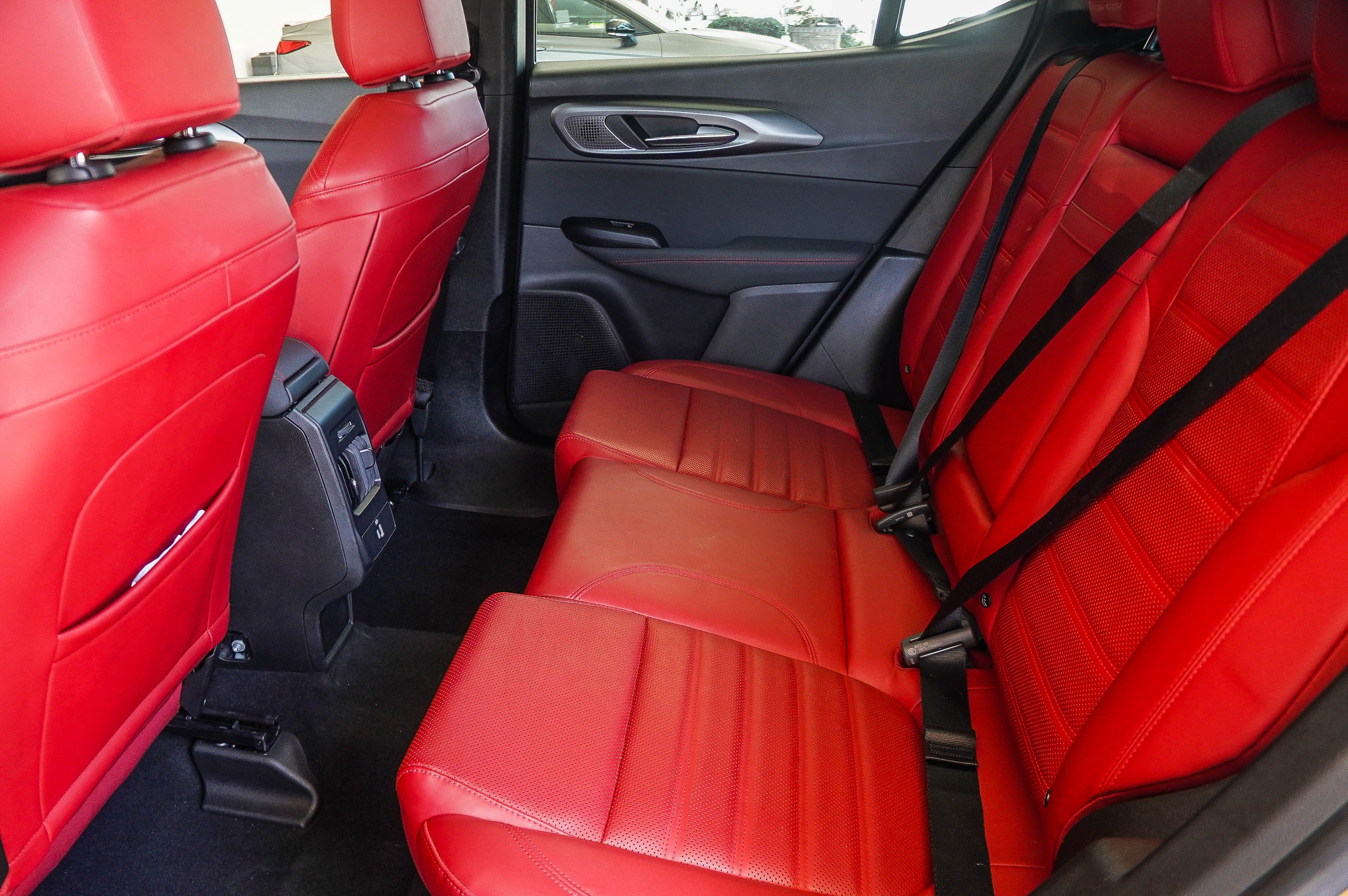 Used 2024 Dodge Hornet R/T Plus w/ Tech Pack Plus w/o Parking AWD/4WD image 21