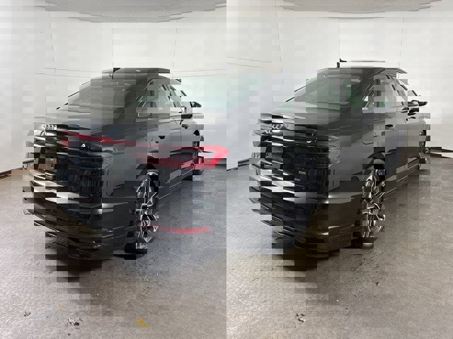 New 2025 Audi A8 L 3.0T image 7