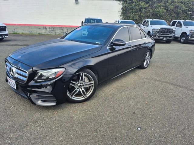 Used 2019 Mercedes-Benz E 300 image 4