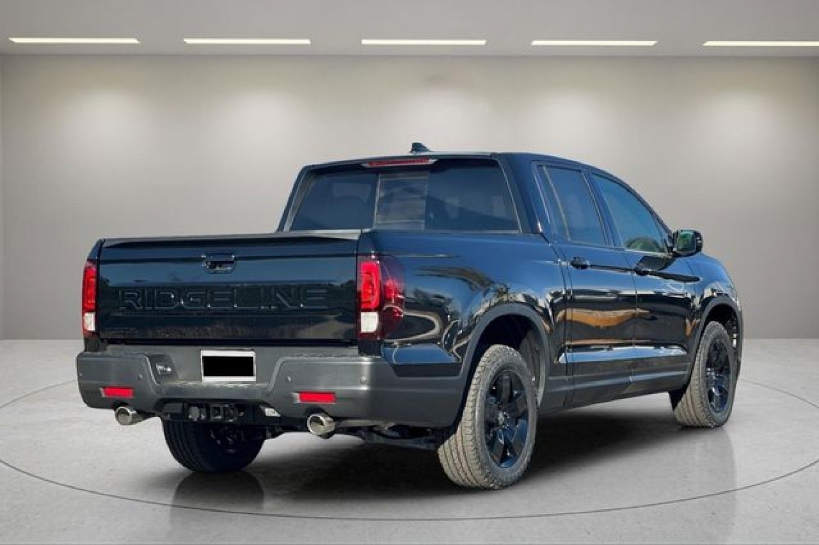 New 2026 Honda Ridgeline Black Edition image 3