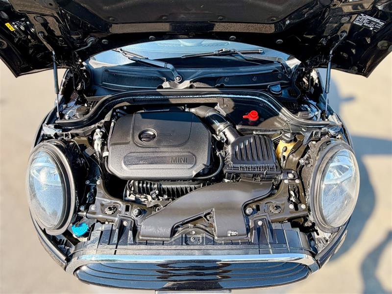 Used 2021 MINI Cooper 4-Door Hardtop FWD image 34