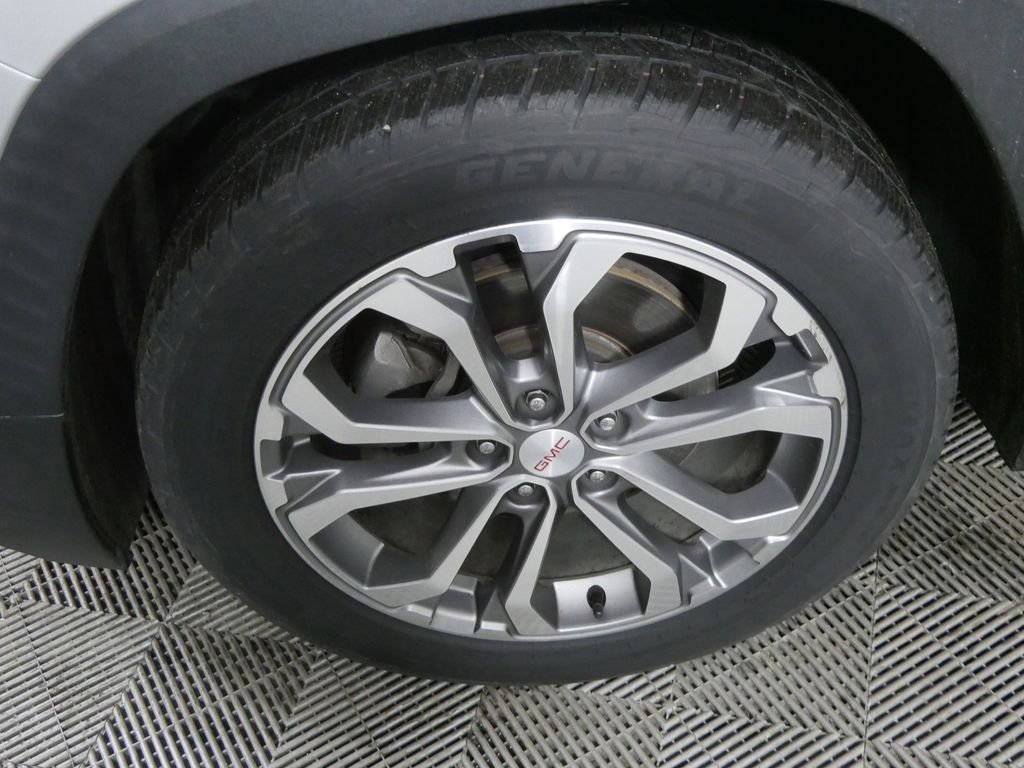 Used 2019 GMC Terrain SLT w/ Preferred Package image 9