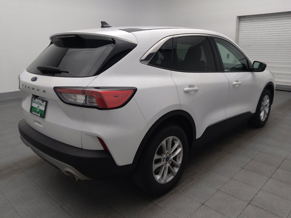 Used 2022 Ford Escape SE FWD image 9