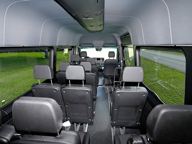 Used 2023 Mercedes-Benz Sprinter 3500 image 15