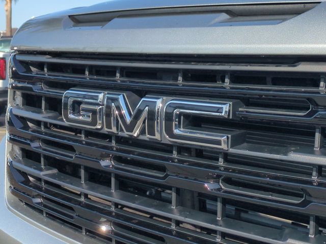 New 2026 GMC Sierra 1500 Elevation w/ LPO, Elevation Black Package AWD/4WD image 32