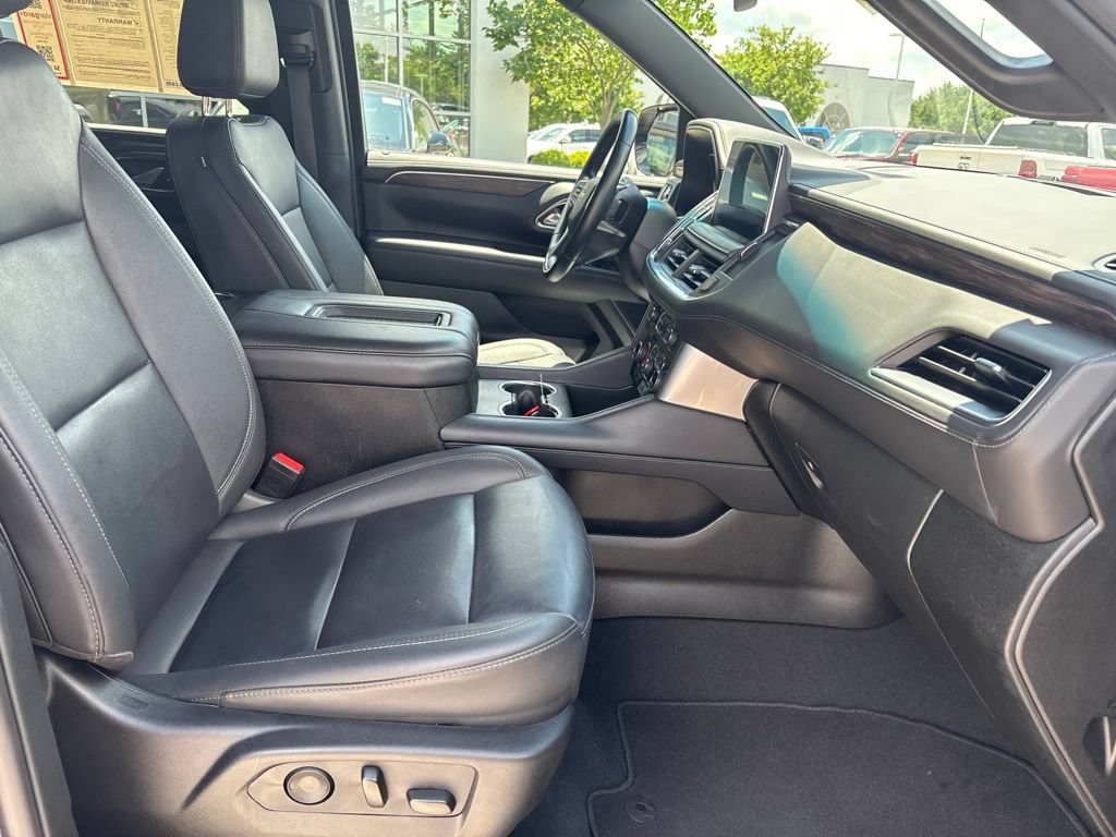 Used 2024 Chevrolet Suburban LT AWD/4WD image 50
