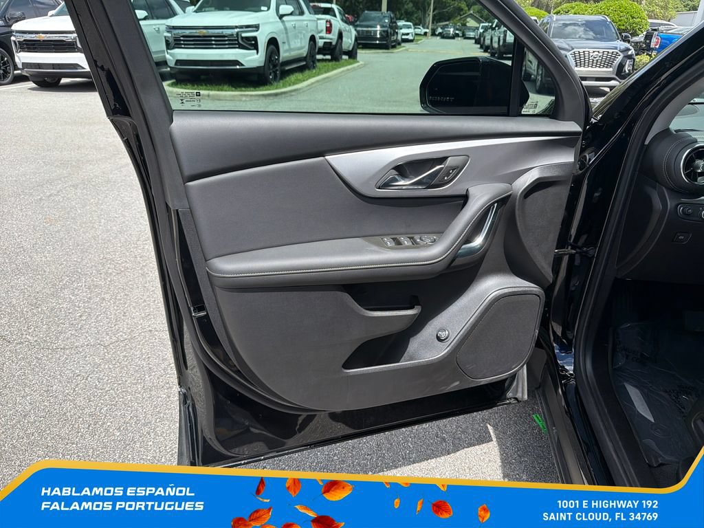 New 2026 Chevrolet Blazer LT w/ Convenience Package FWD image 12