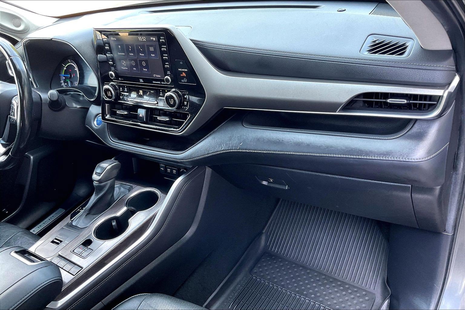 Used 2021 Toyota Highlander Limited AWD/4WD image 25