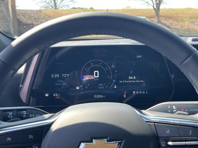 Used 2025 Chevrolet Equinox LT image 12