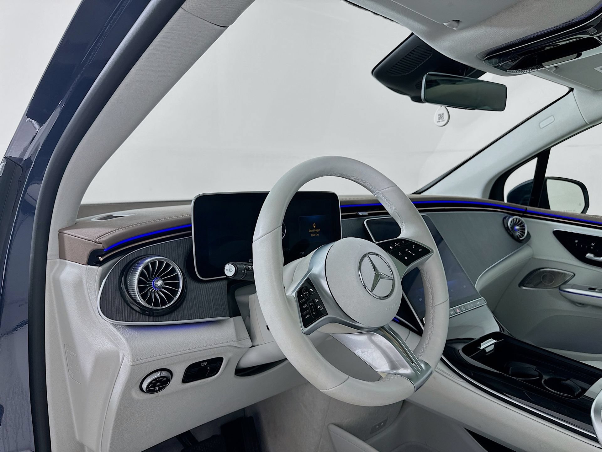 Certified 2023 Mercedes-Benz EQE 350+ 4MATIC SUV image 10