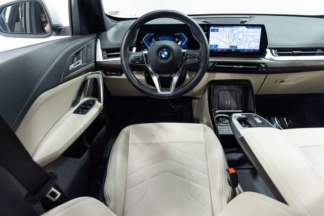 Certified 2023 BMW X1 xDrive28i w/ Convenience Package AWD/4WD image 3
