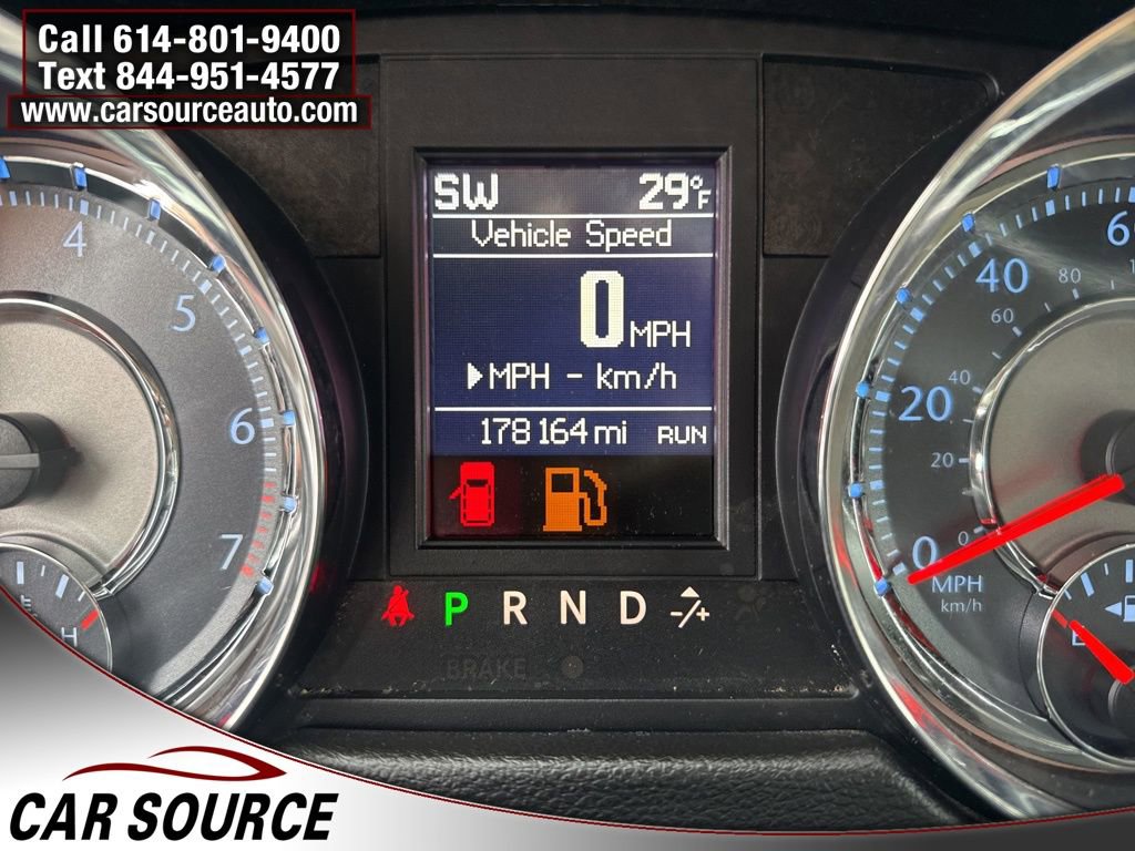 Used 2012 Chrysler Town & Country Touring w/ Entertainment Group #1 image 8