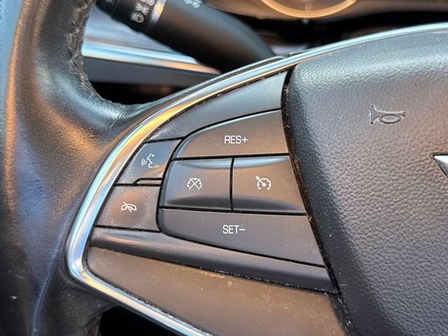 Used 2020 Cadillac XT5 Luxury FWD image 25