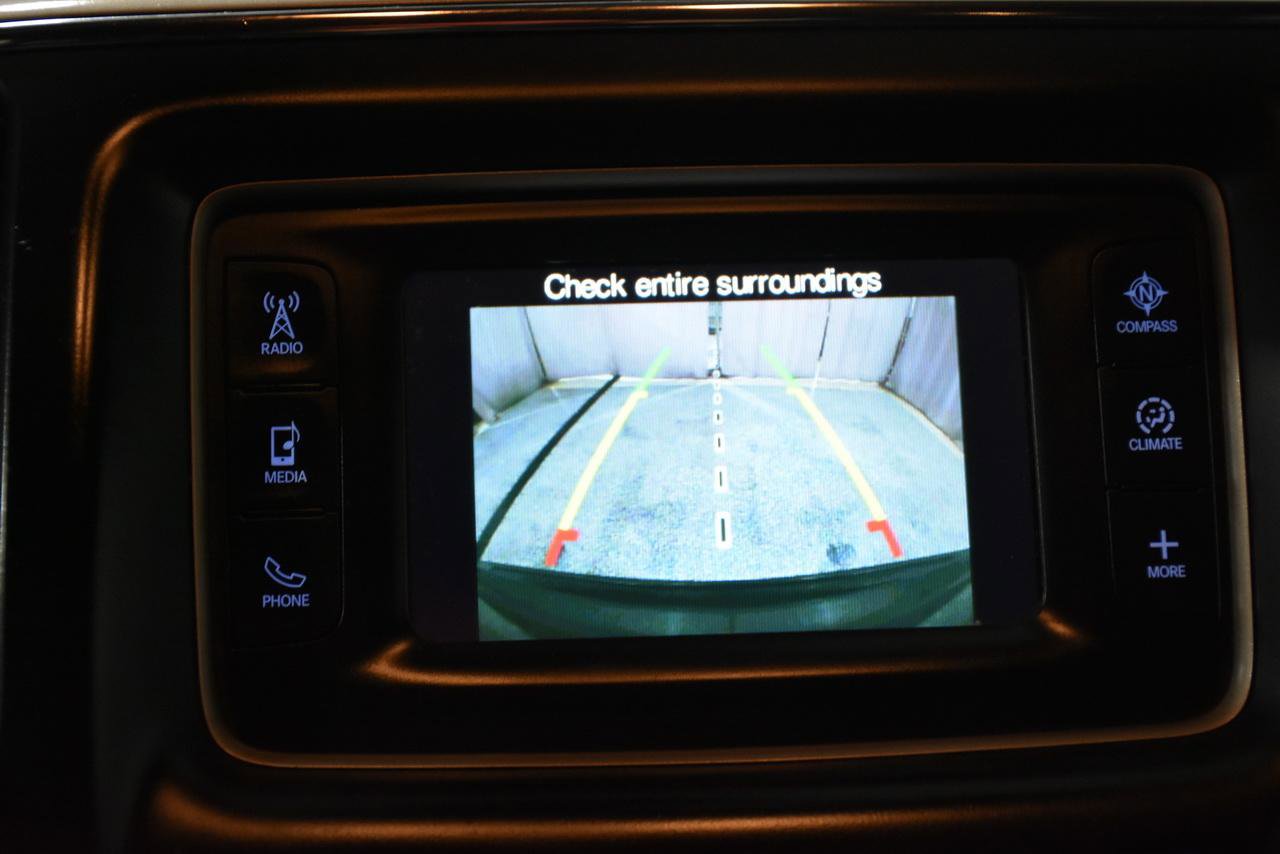 Used 2017 Jeep Grand Cherokee Laredo w/ Quick Order Package 23E AWD/4WD image 38