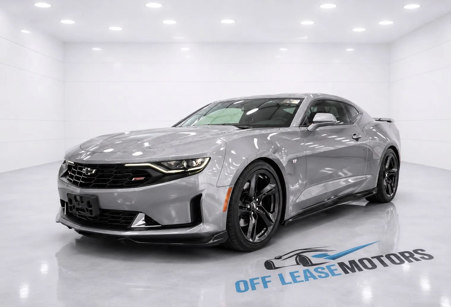 Used 2019 Chevrolet Camaro LT w/ RS Package RWD image 1