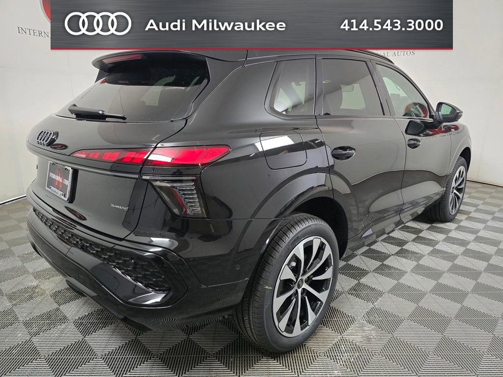 New 2026 Audi Q3 quattro 2.0T AWD/4WD image 4