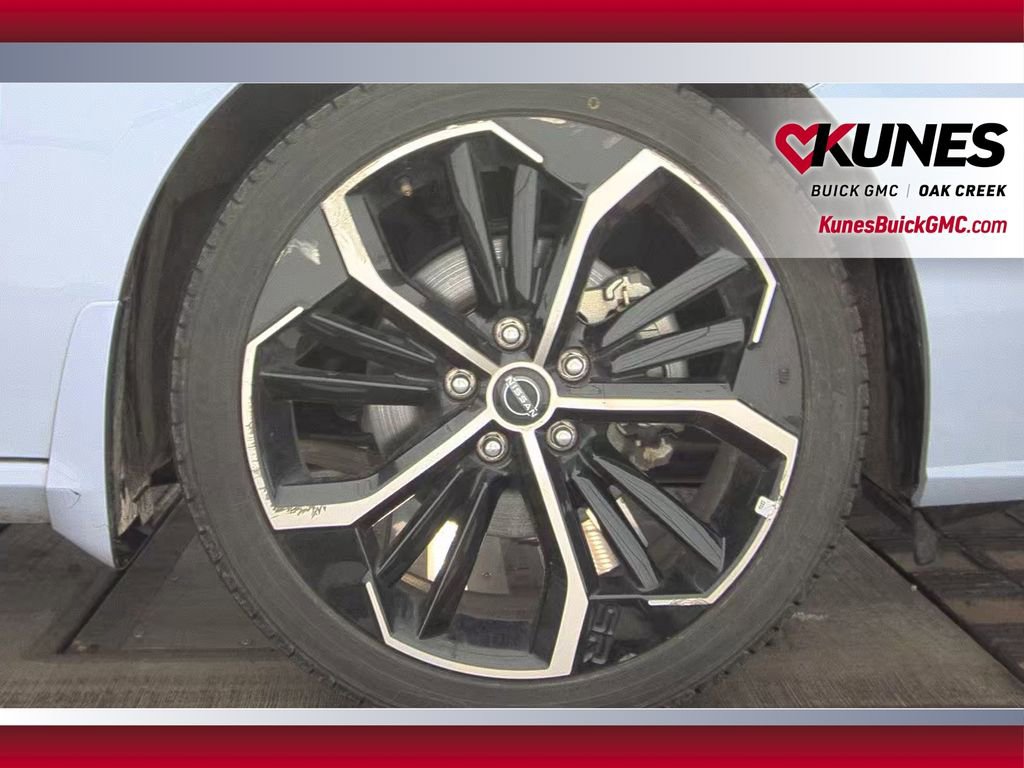 Used 2025 Nissan Altima 2.5 SR FWD image 23