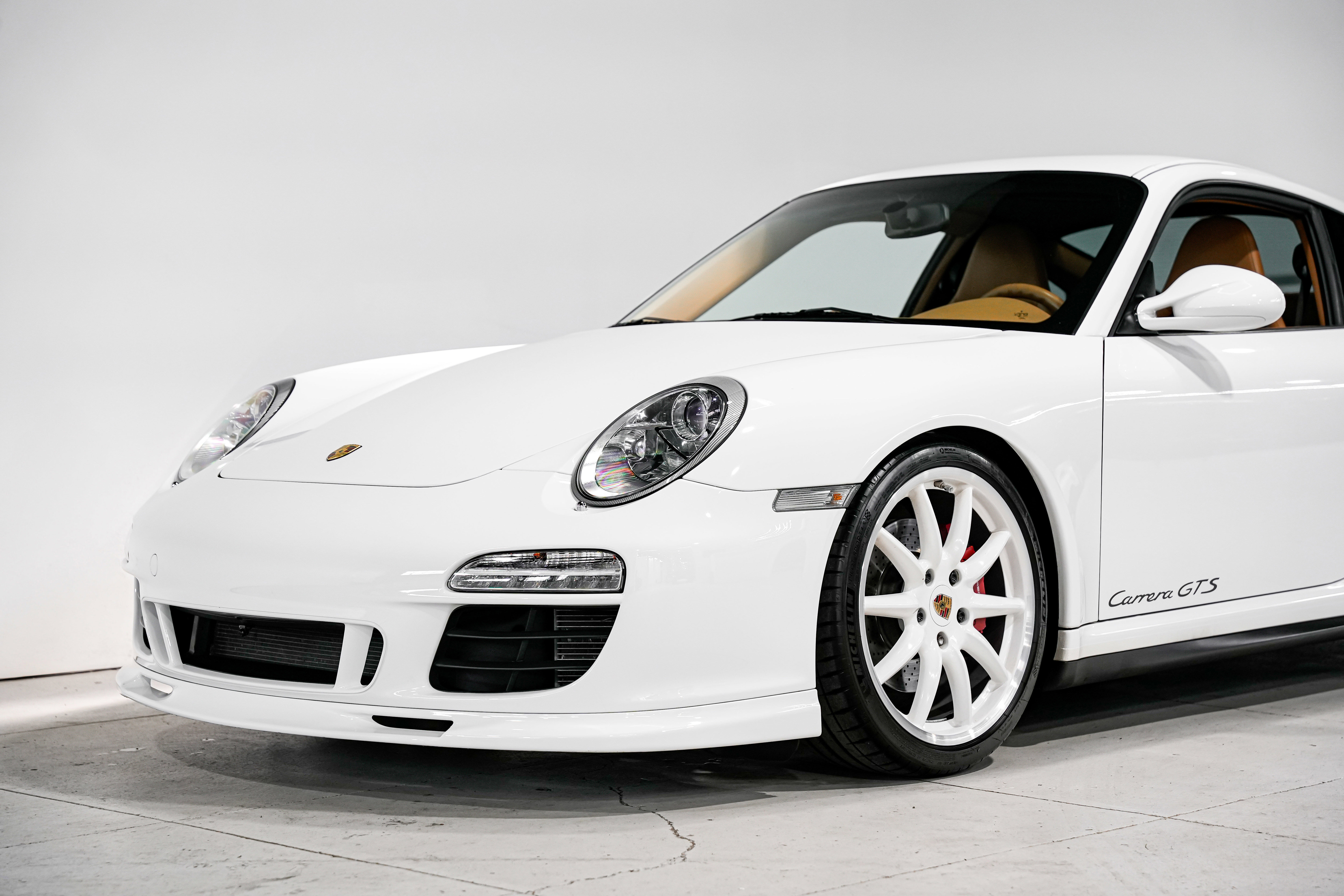 Used 2011 Porsche 911 Carrera GTS image 33