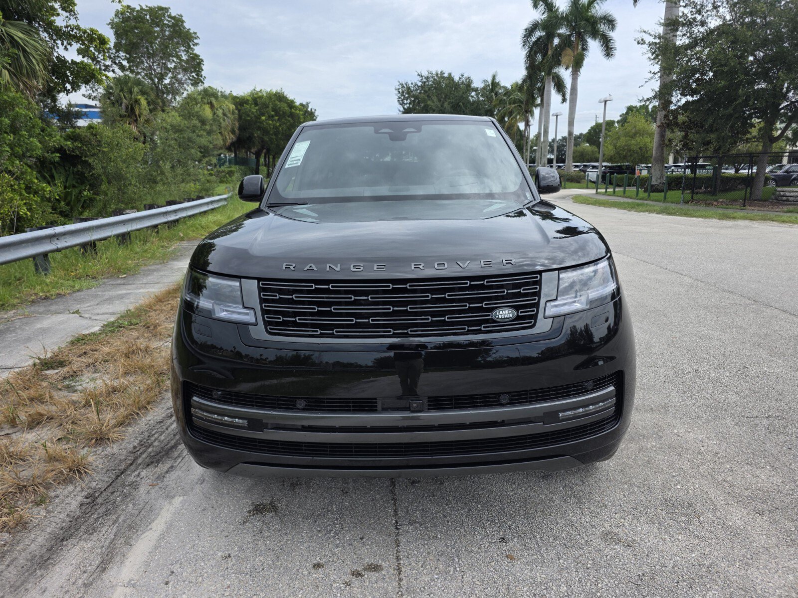 New 2026 Land Rover Range Rover SE AWD/4WD image 8