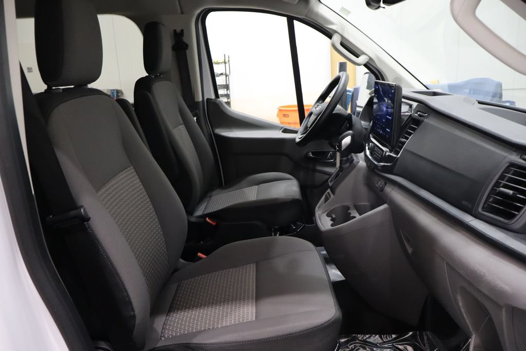 Used 2025 Ford Transit 350 XLT RWD image 19