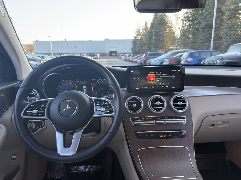 Used 2022 Mercedes-Benz GLC 300 4MATIC image 14