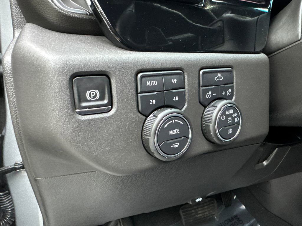 Used 2025 Chevrolet Silverado 1500 LT Trail Boss w/ Convenience Package II image 59