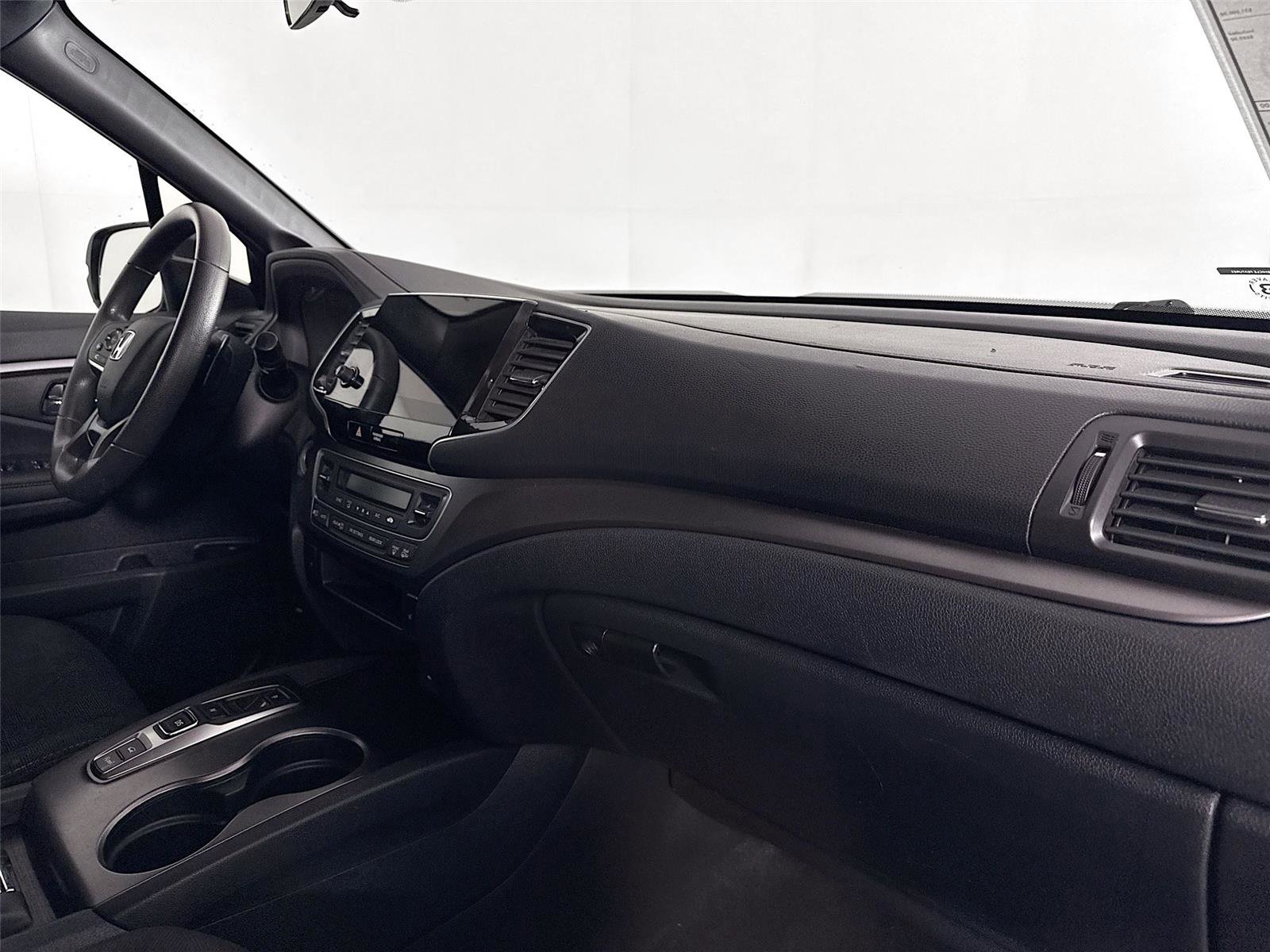 Used 2022 Honda Pilot Sport image 39