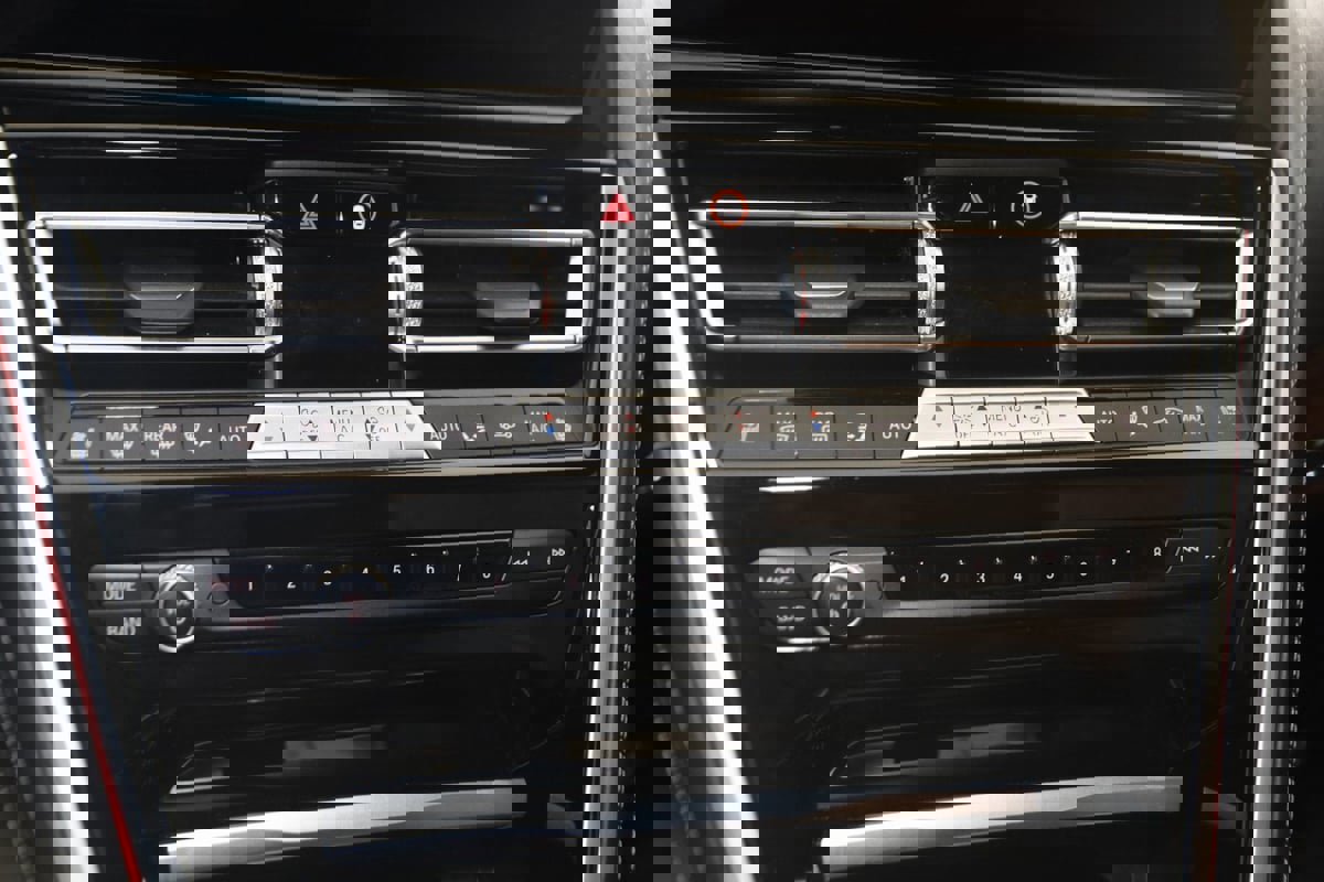 Used 2024 BMW ALPINA B8 xDrive Gran Coupe image 46