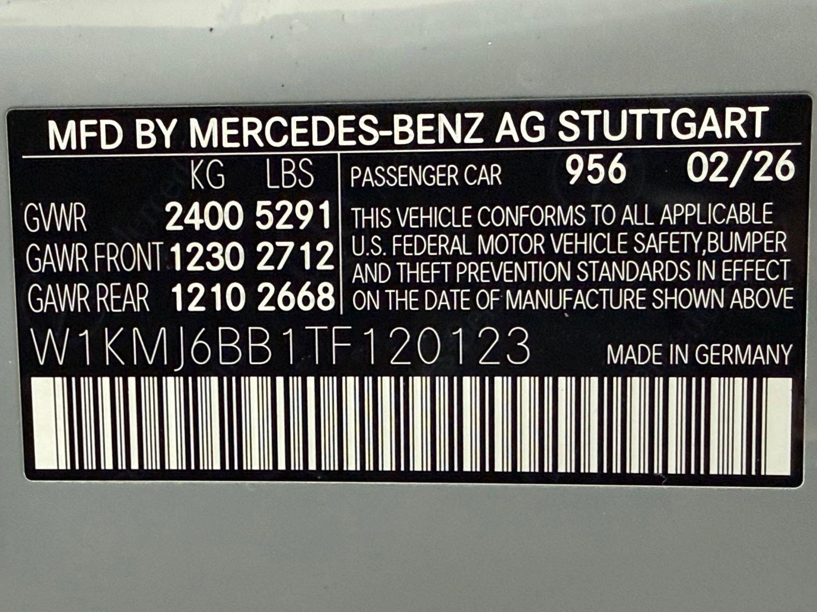 New 2026 Mercedes-Benz CLE 450 4MATIC Coupe image 17