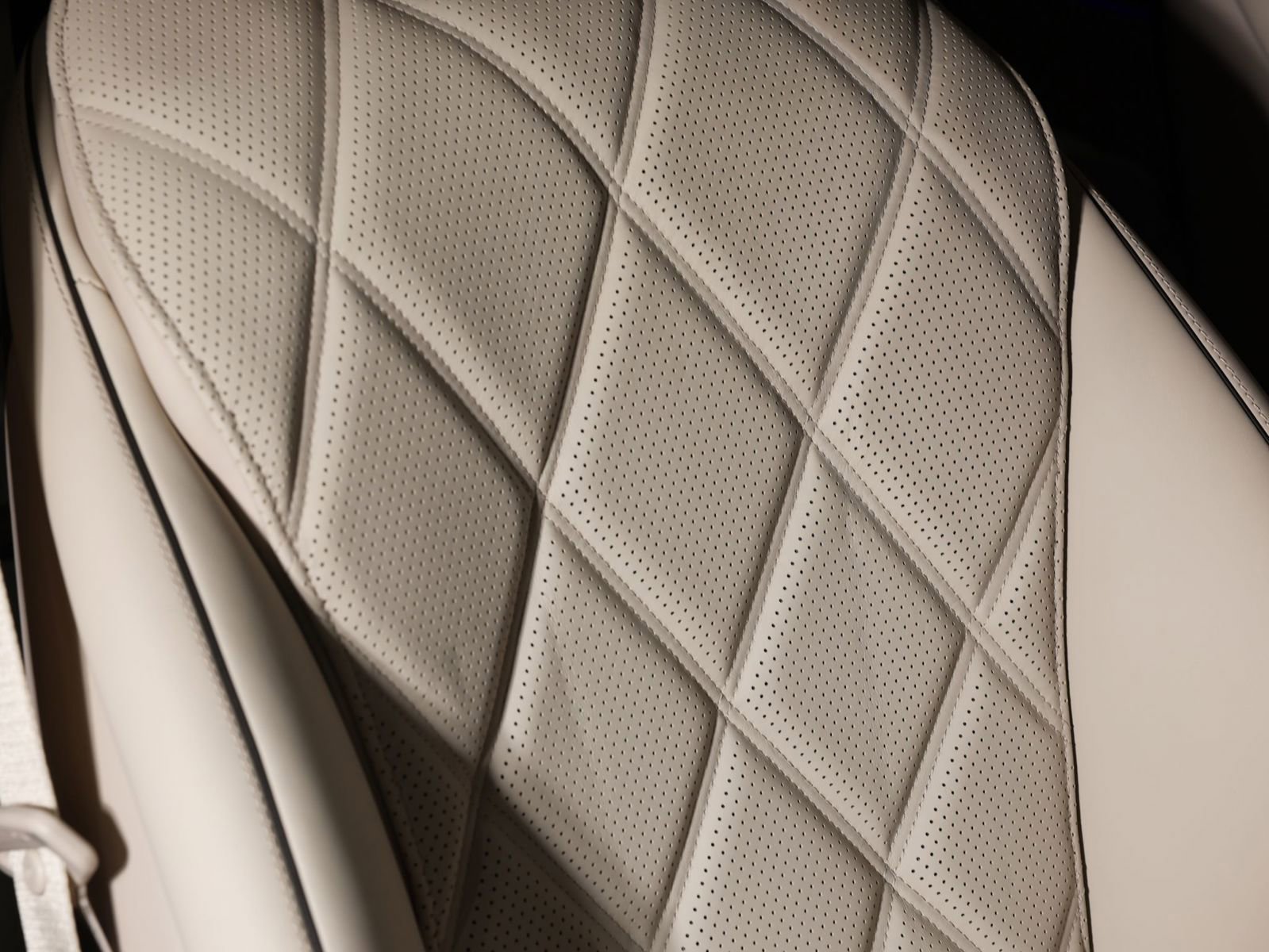 Used 2024 Mercedes-Benz Maybach S 580 4MATIC image 60