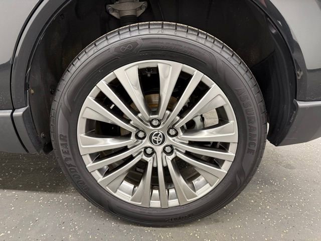 Certified 2021 Toyota Venza Limited w/ Advanced Technology Package AWD/4WD image 20