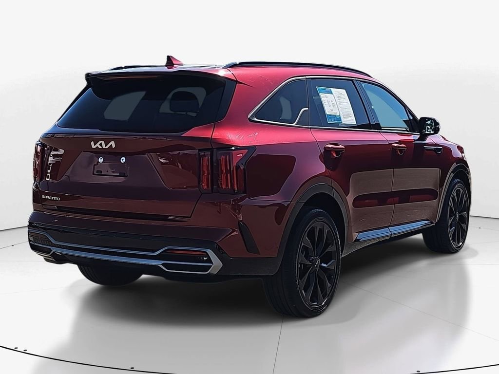 Used 2023 Kia Sorento SX image 5