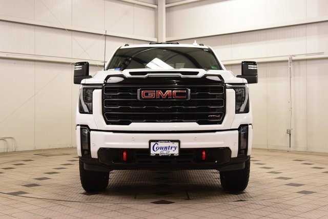 Used 2024 GMC Sierra 2500 AT4 w/ AT4 Premium Plus Package image 2