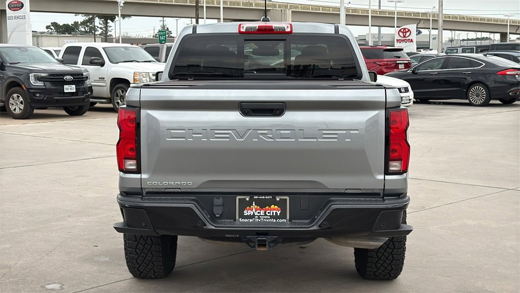 Used 2023 Chevrolet Colorado Z71 w/ Z71 Convenience Package 2 image 4