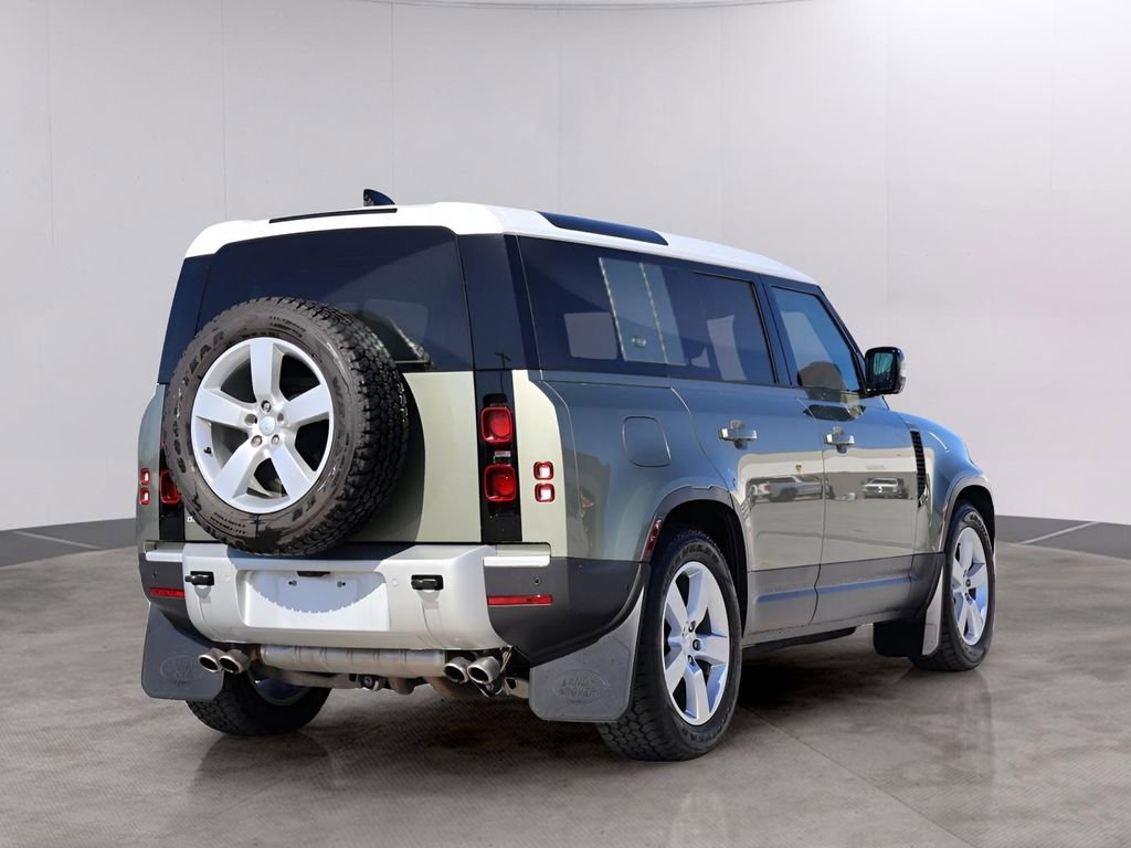 Used 2024 Land Rover Defender 110 SE image 7