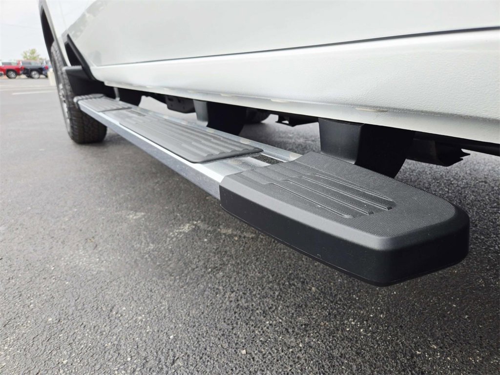 New 2026 GMC Sierra 2500 SLT w/ SLT Premium Package image 22