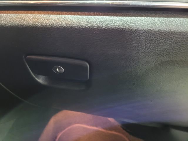 Used 2019 Jeep Grand Cherokee Limited image 58