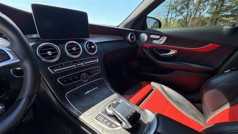 Used 2017 Mercedes-Benz C 63 AMG S image 31