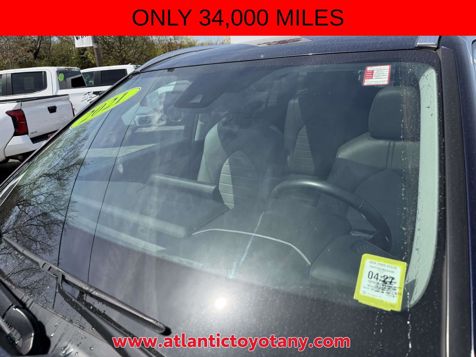 Used 2021 Toyota Highlander XLE AWD/4WD image 42