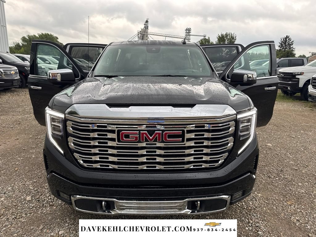 Used 2026 GMC Sierra 1500 Denali w/ Denali Reserve Package AWD/4WD image 32